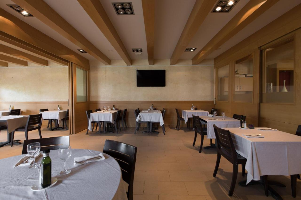 Hotel Alta Garrotxa Тортелла Экстерьер фото