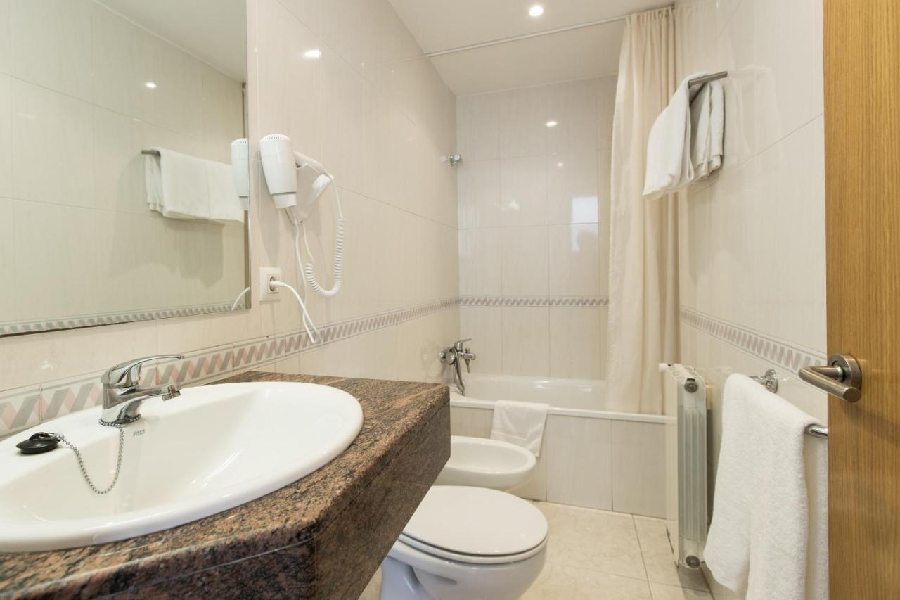 Hotel Alta Garrotxa Тортелла Экстерьер фото