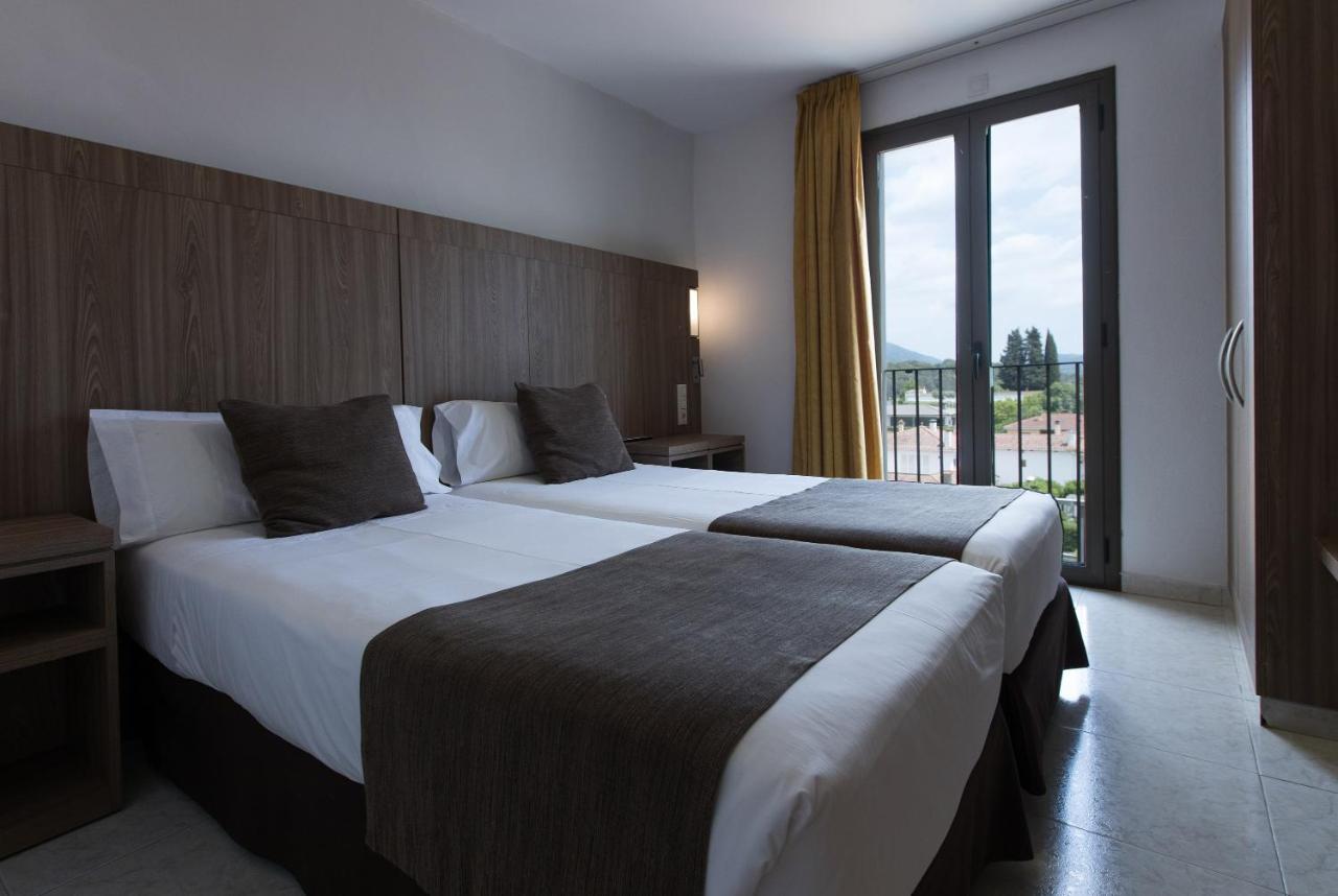 Hotel Alta Garrotxa Тортелла Экстерьер фото